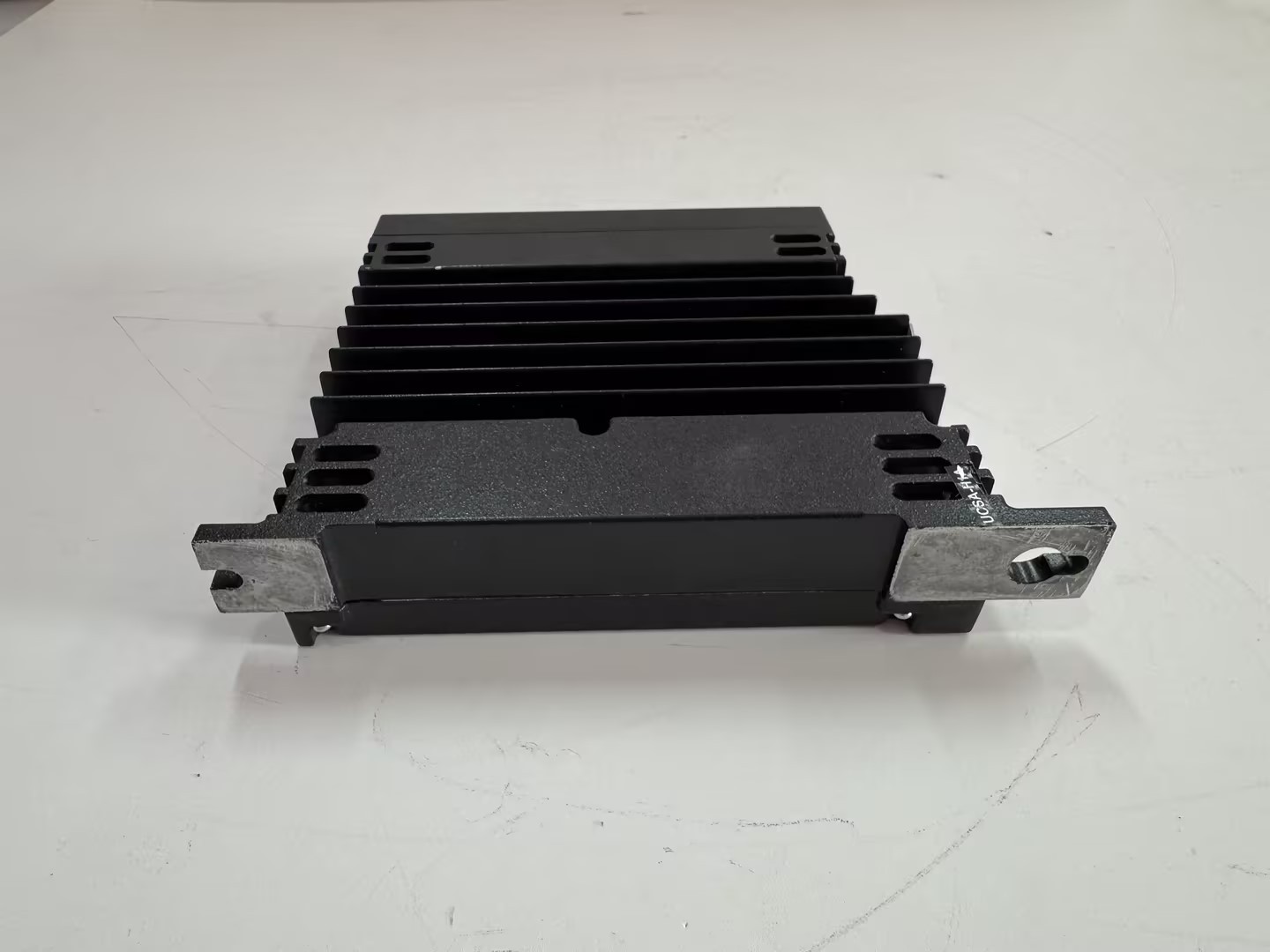 ABB TVOC-2-240 High Sensitivity VOC Sensor for Building Automation0